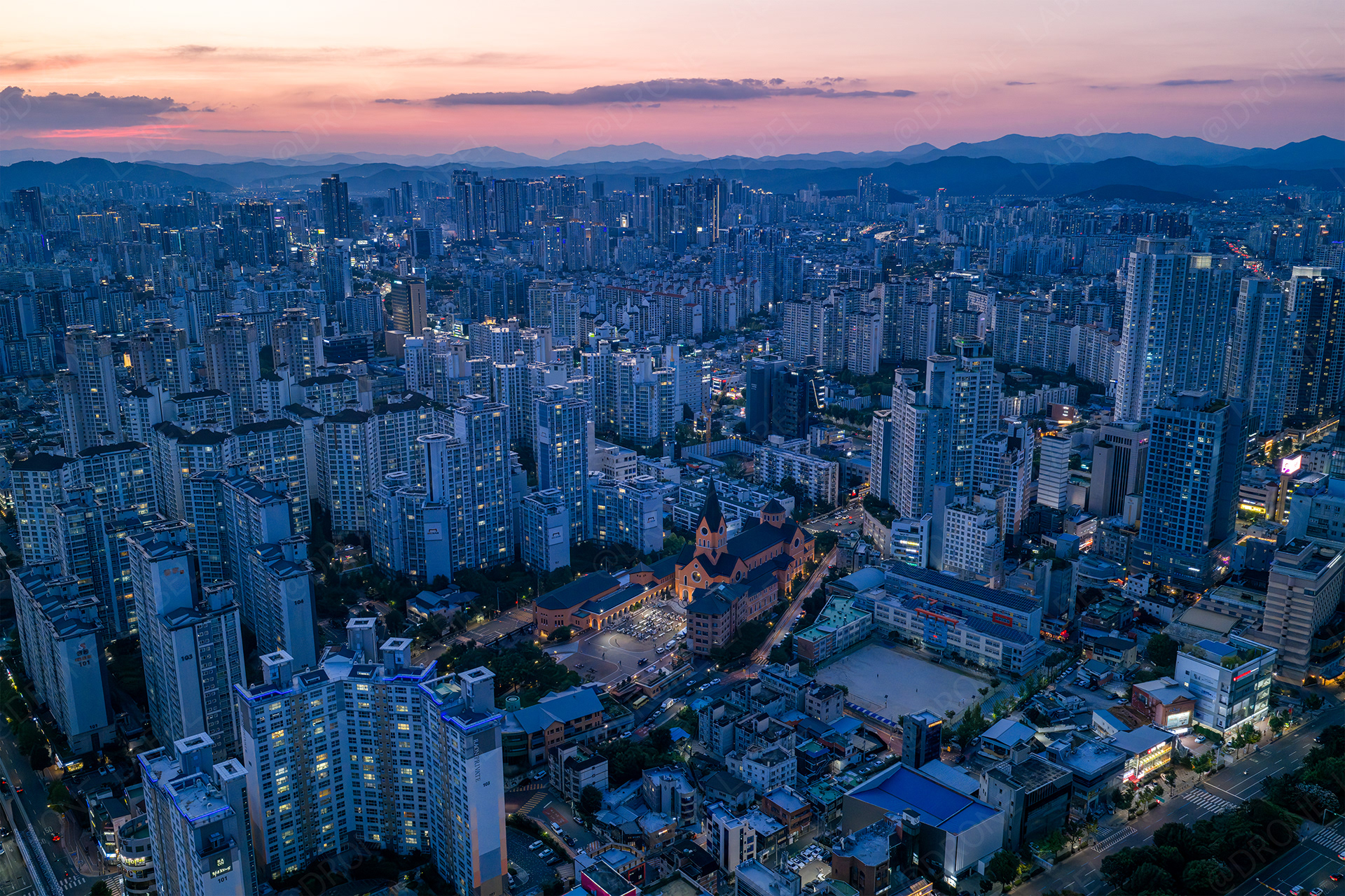 대구대교구 주교좌 범어대성당 메인 사진